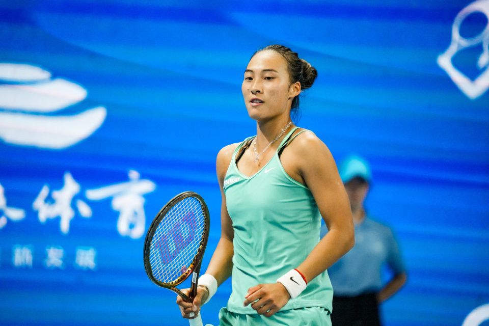 作为好莱坞演技派的扛鼎代表，罗伯特;德尼罗曾在《教父2》、《出租车司机》、《美国往事》等多部经典电影中奉献了精彩演出，和马丁;斯科塞斯已有过数次合作